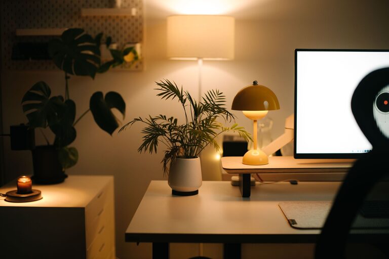Tips for Creating a Productive Home Workspace That Enhances Focus and Comfort